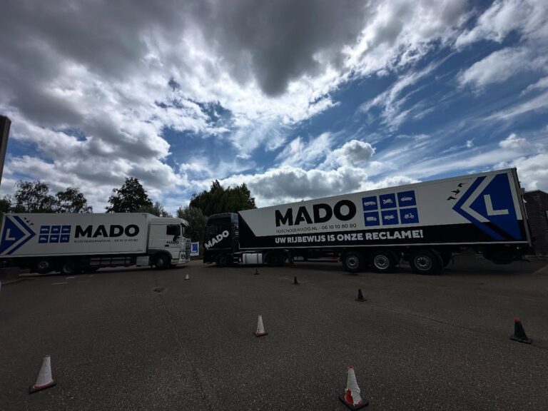 Rijschool Mado foto 1