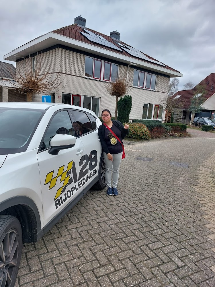 A28-rijopleidingen Rijschool foto 2