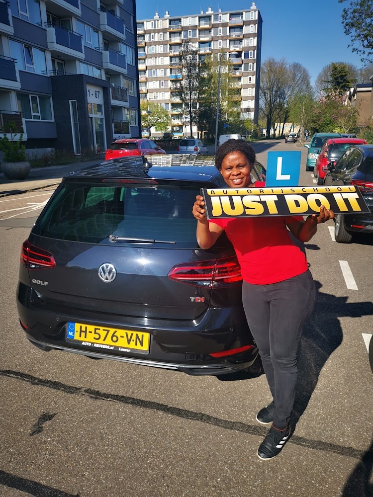 Autorijschool just do it foto 2