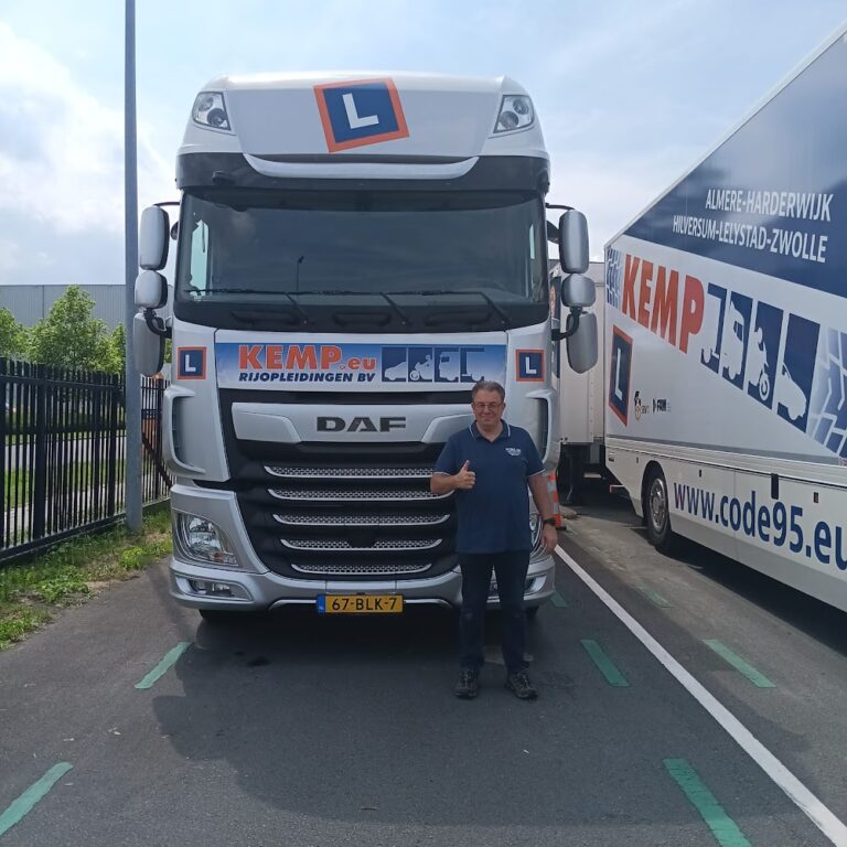 Rijschool KEMP foto 1