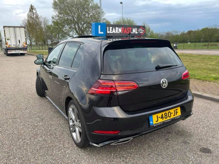 Rijschool Learnfast foto 1