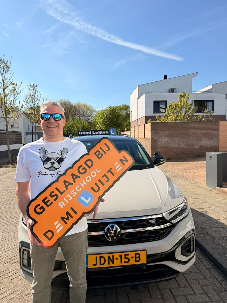 Rijschool Demi Luijten foto 2
