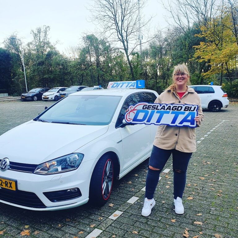Rijschool DITTA foto 1