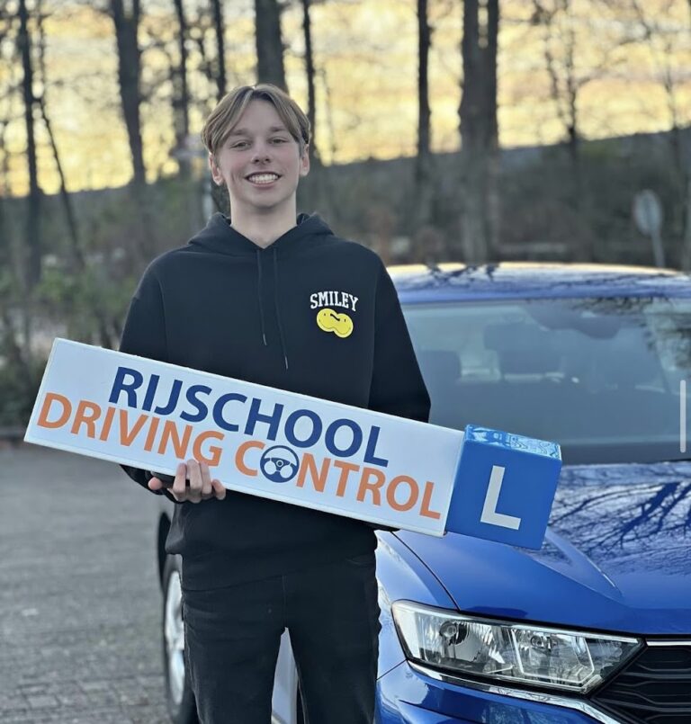 Rijschool Driving Control foto 1
