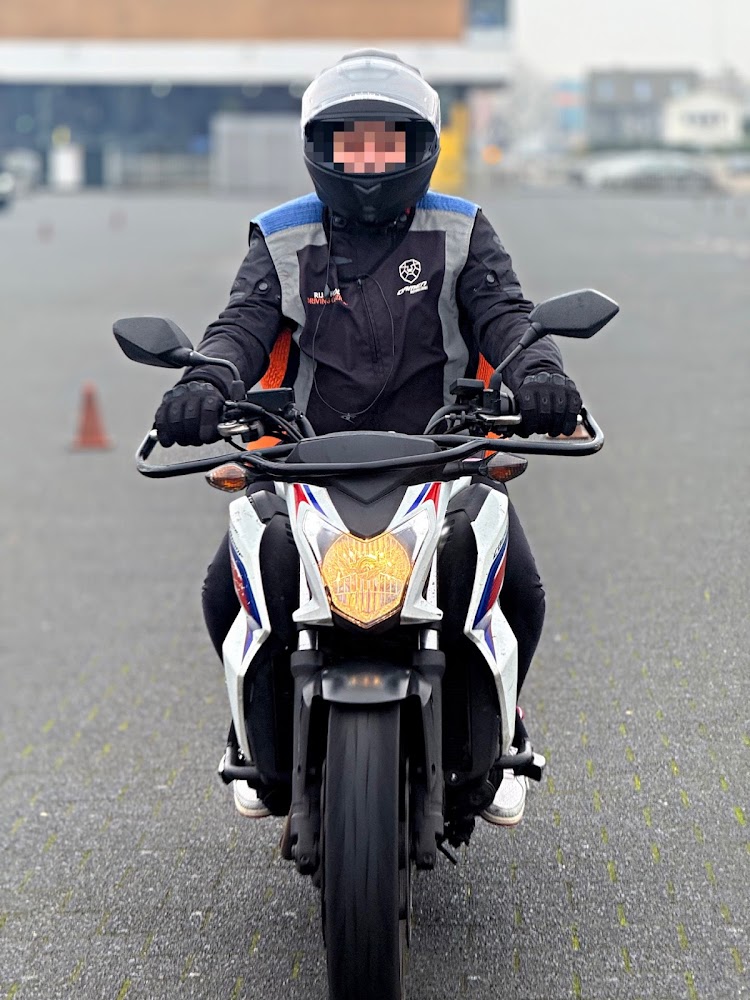 Rijschool Driving Control foto 4