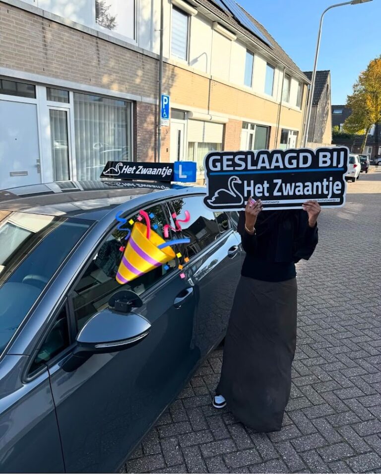 Rijschool Het Zwaantje foto 1