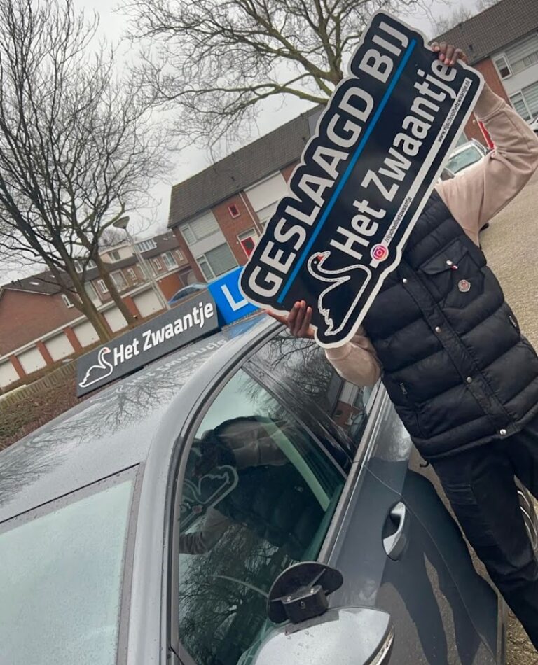 Rijschool Het Zwaantje foto 3