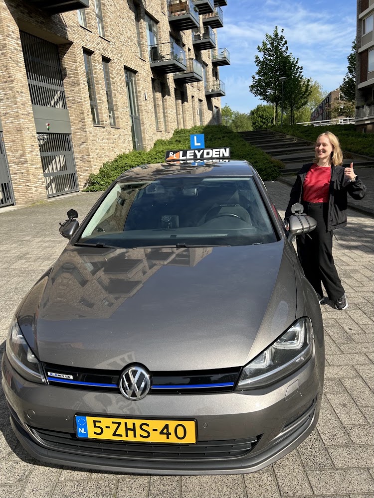 Rijschool Leyden