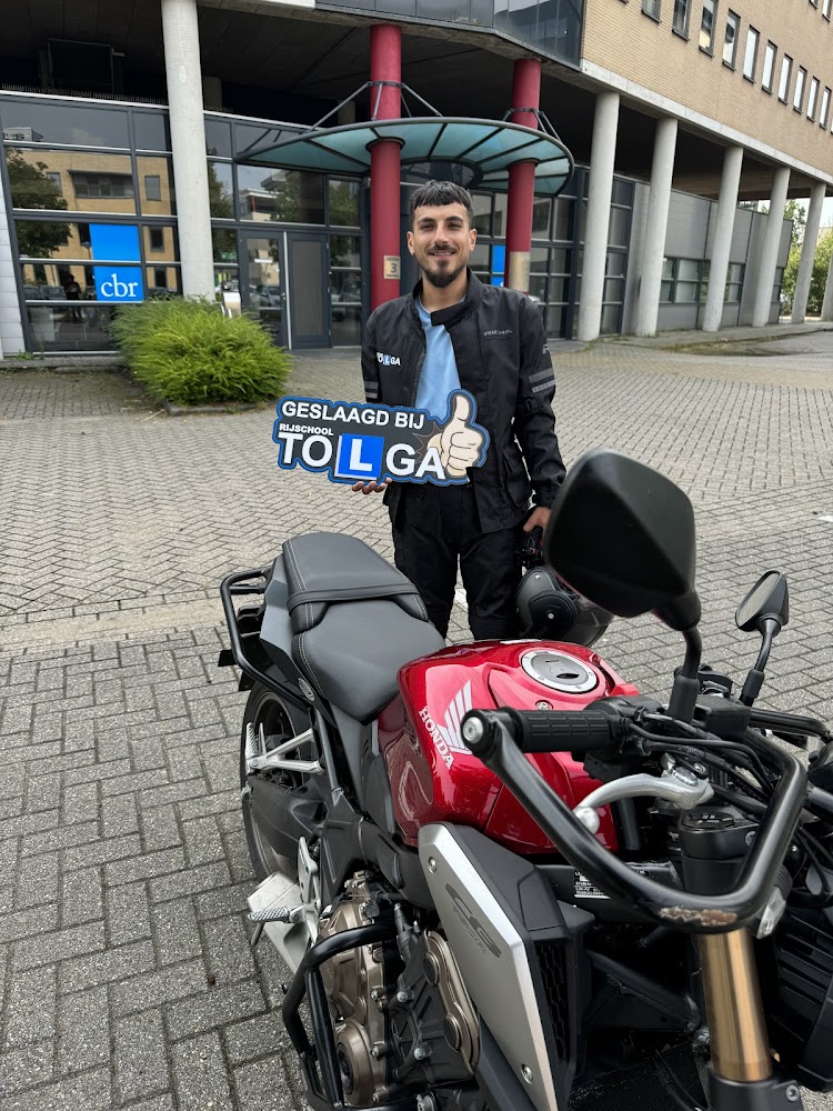 Rijschool Tolga foto 3